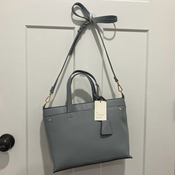 Brand new with tags grey crossbody - Picture 1 of 9
